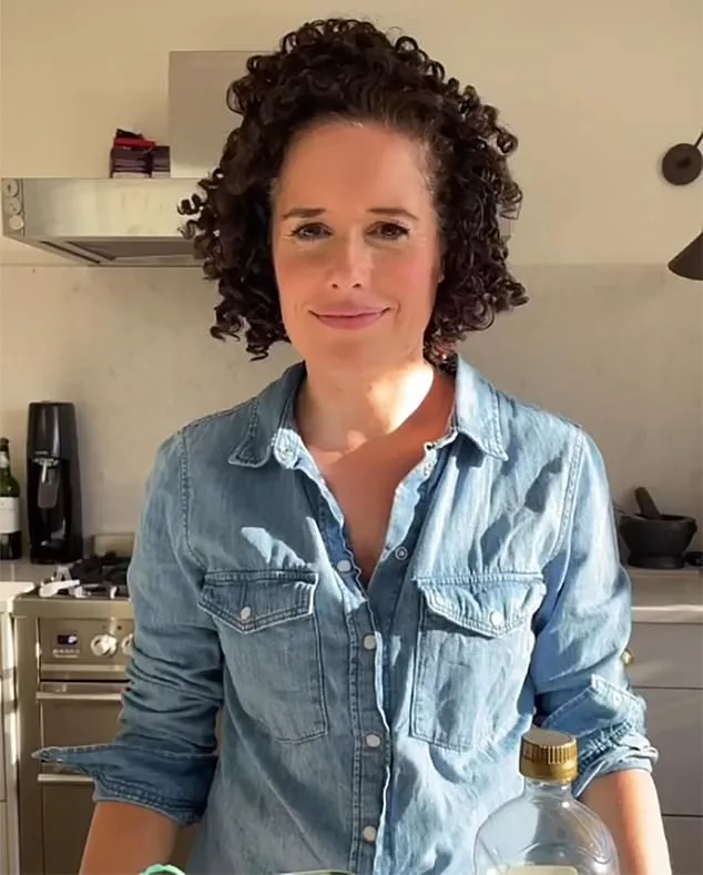 Inflammatory Bowel Disease Linked to Sixfold Rise in Early-Onset Colorectal Cancer Risk, Highlighting Growing Public Health Concern