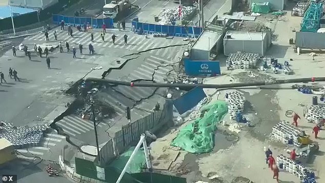 Shanghai Sinkhole Swallows Road During Metro Construction, Raising Safety Concerns