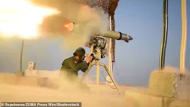 Iran Closes Strait of Hormuz, Triggering Global Energy Crisis Fears Amid Escalating U.S.-Tehran Tensions