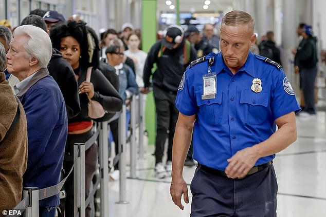 TSA Agents Turn to Blood Donations for Cash as Unpaid Shutdown Crisis Deepens
