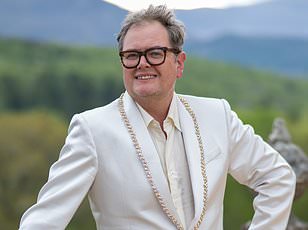 Hyperhidrosis and Homelessness: The Devastating Battle of a Young Woman Against an Invisible Illness