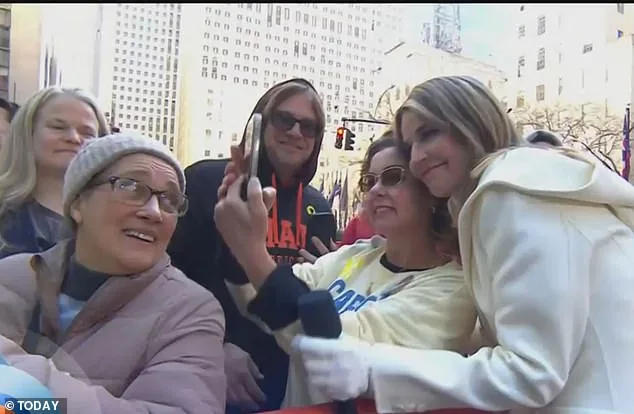 Savannah Guthrie's Emotional Return to *Today* as Supporters Show Solidarity Following Mother's Abduction