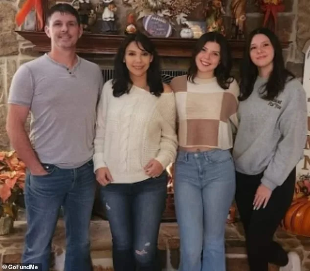 Tragedy on I-35: 18-Year-Old Girl Falls from Car, Struck by Multiple Vehicles; No Seatbelts Worn by Passengers in Oklahoma