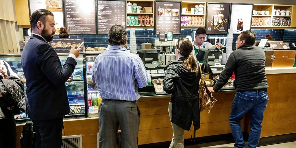 Starbucks Overhauls Tipping System, Adds Bonuses for Employees