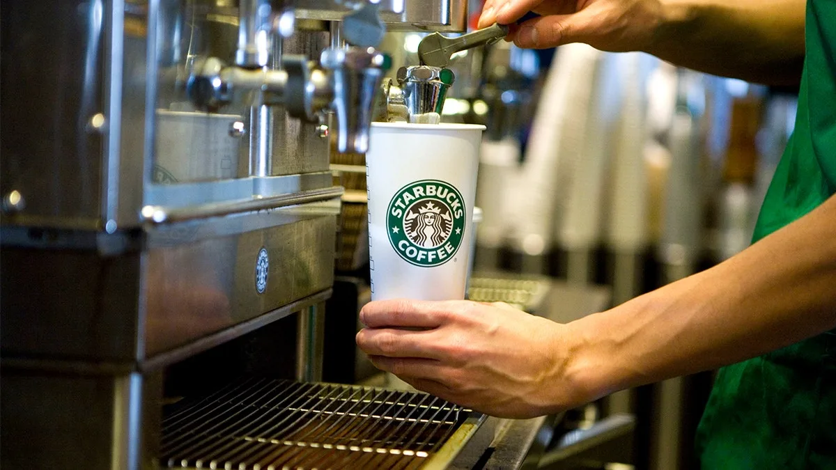 Starbucks Overhauls Tipping System, Adds Bonuses for Employees