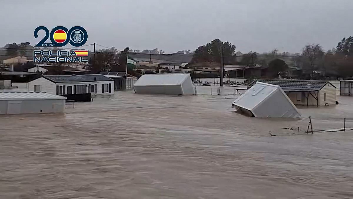 Storm Leonardo Batters Southern Spain, Triggering Flooding and Chaos as Red Alert Issued
