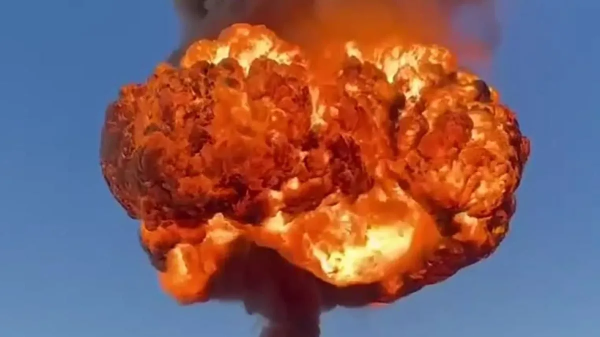 Mushroom-Shaped Fireball from Fuel Wagon Explosion Disrupts Critical Russian Supply Route