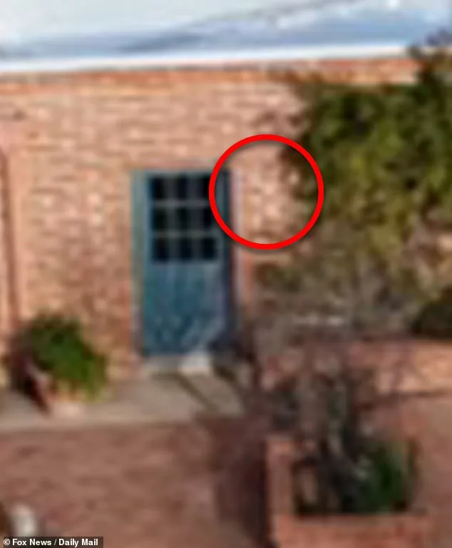 Floodlight Linked to Ransom Note Removed as Search for Missing Arizona Woman Intensifies