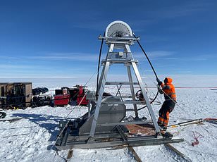 Doomsday Glacier Threatens Sea Levels as Scientists Propose 50-Mile Seabed Curtain to Halt Melting