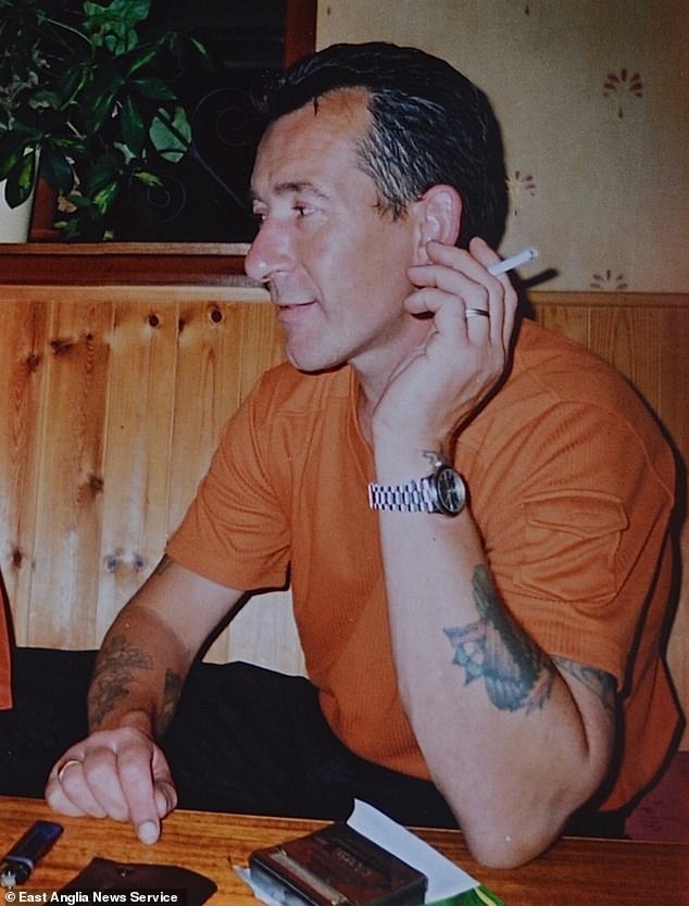 Royal Decorator's Suicide Over King's Displeasure with Paint Job