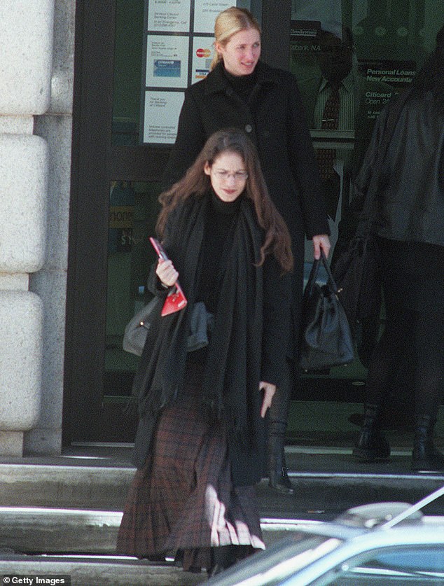 The Ghost of a Bygone Era: Lisa Bessette's 28-Year Secret