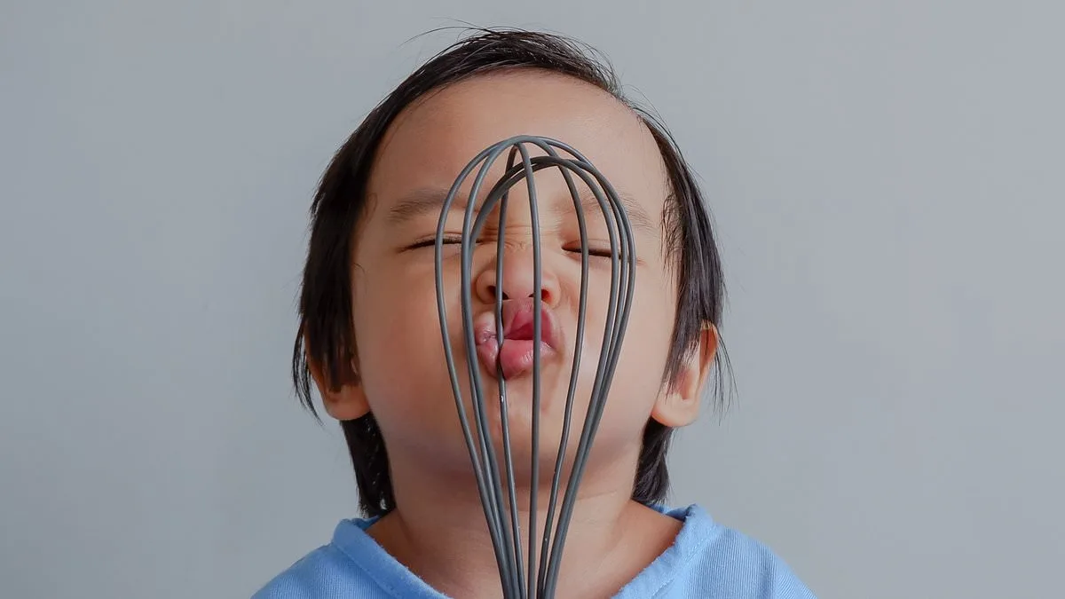 Kitchen Utensils May Be More Effective Than Dolls or Trucks at Capturing Young Children's Attention, Study Suggests