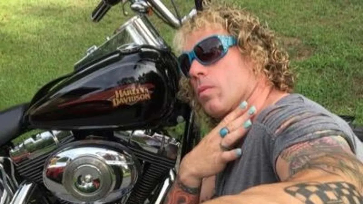 Deadly Shooting at Rhode Island Hockey Game Linked to Online Threats and Family Disputes