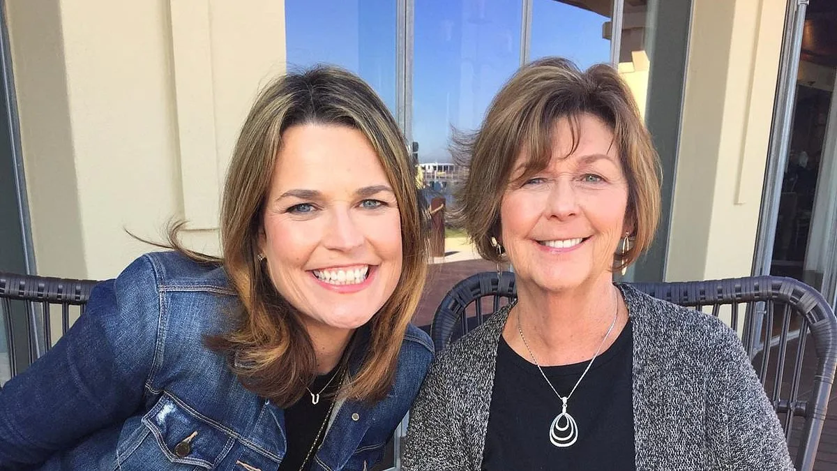 Trump Vows Death Penalty for Nancy Guthrie's Kidnappers as FBI Discovers Matching Glove in Tucson Case