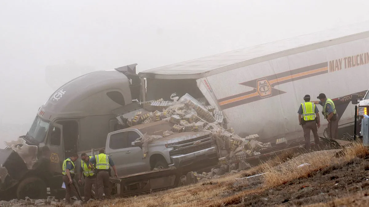 At Least Five Dead in Colorado Crash Caused by Blinding 'Brown Out' Dust Storm
