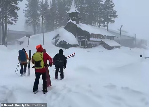 Avalanche in Sierra Nevada Kills 9, Including Mothers of Sugar Bowl Academy Students