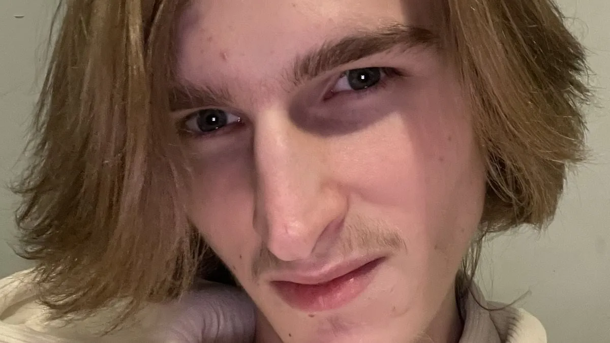 Kentucky Mother Issues Urgent Warning About Vaping After Son's Double Lung Collapse