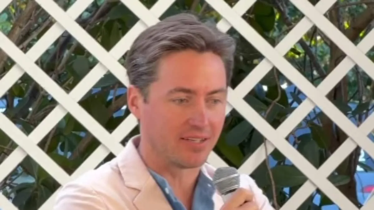 Prince Andrew's Arrest Raising Questions as Sarah Ferguson and Daughters Disappear, Mapelli Mozzi Ties to Epstein Scandal