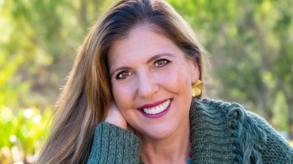 Redefining Menopause: Dr. Anna Cabeca's Journey from Premature Menopause to Medical Innovation