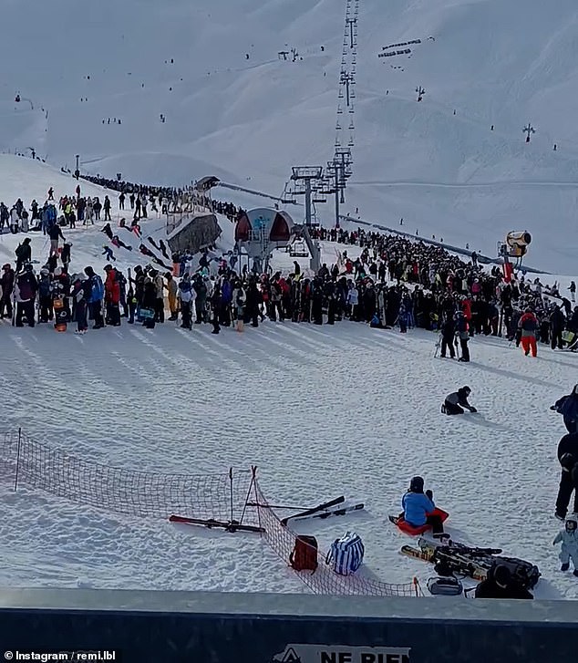 European Ski Resorts in Chaos: Gridlocked Lifts and Avalanche Warnings Disrupt Half Term
