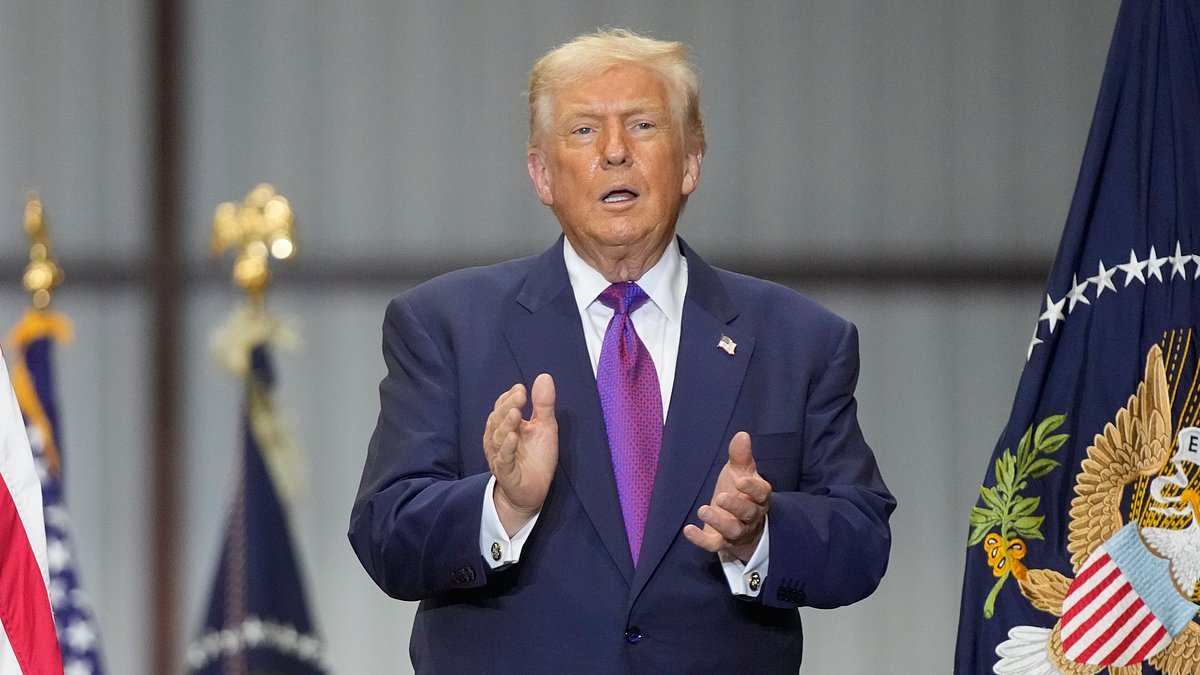 Trump Orders Declassification of Files on Alien Life and UAPs, Shifting Narrative on Obama's UFO Claims