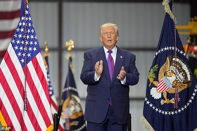 Trump Orders Declassification of Files on Alien Life and UAPs, Shifting Narrative on Obama's UFO Claims