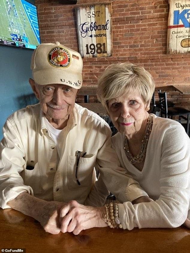 At 86, Elaine Dorland Keeps the Nursing Home Clean, One Floor at a Time