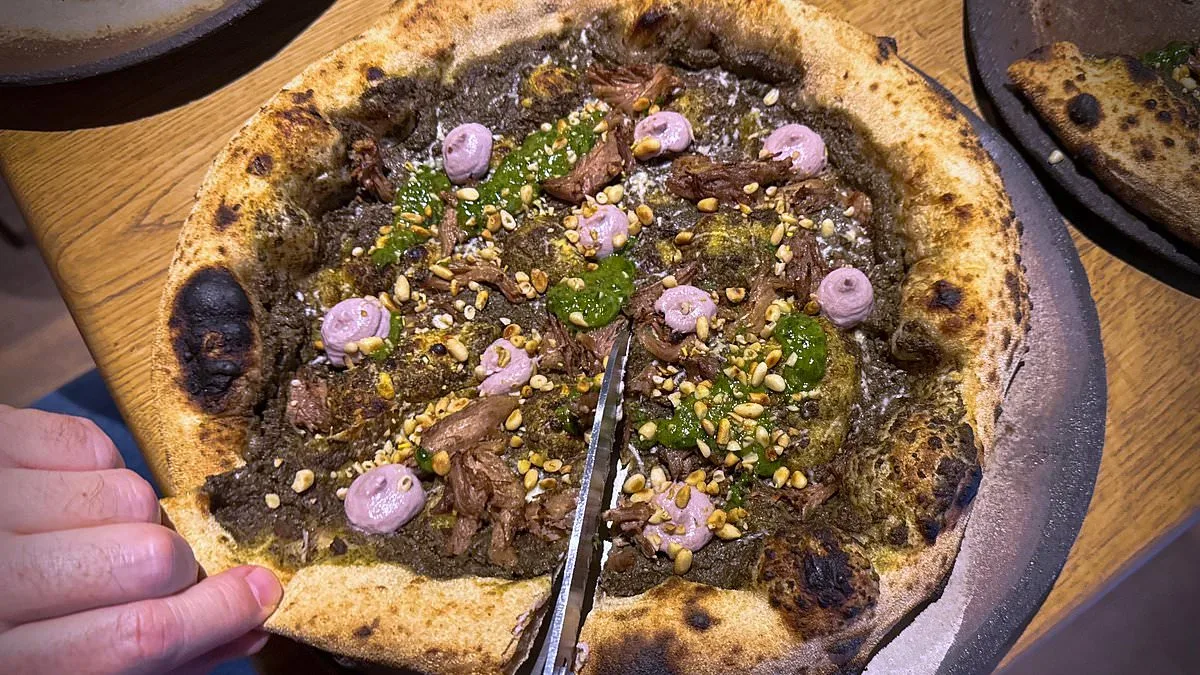 Neverland Pizzeria in Budapest Launches Limited-Edition Ancient Roman-Inspired Pizza