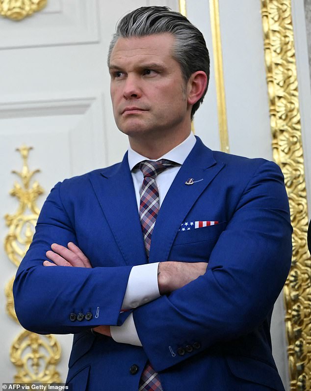 Court Blocks Trump-Appointed Secretary's Demotion of Senator Mark Kelly Amid Sedition Allegations