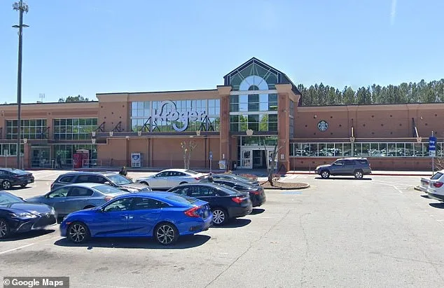 Shocking Assault on Elderly Woman at Georgia Kroger Linked to Nearby Incident