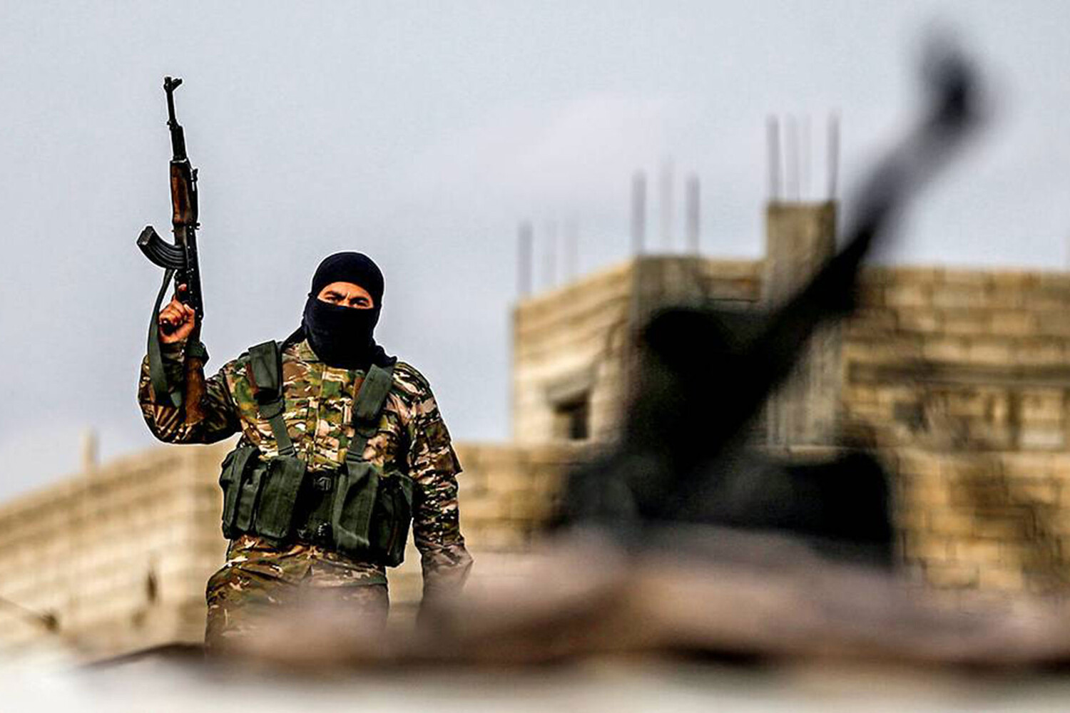 Iraqi Kurds Launch Ground Operation Against Iran, Aligning with U.S. and Israeli Strategies