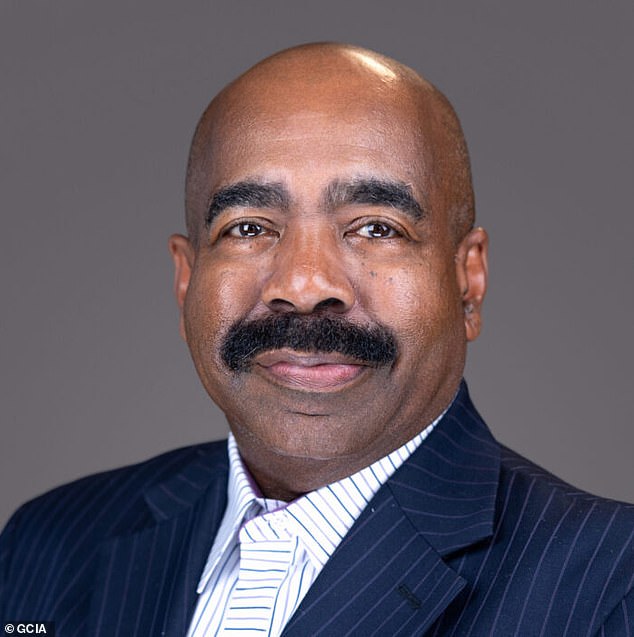 Indiana Teacher Suspended Over Racist Comment: 'Acting Like Monkeys in a Zoo' Sparks Outcry Among Parents and Advocates