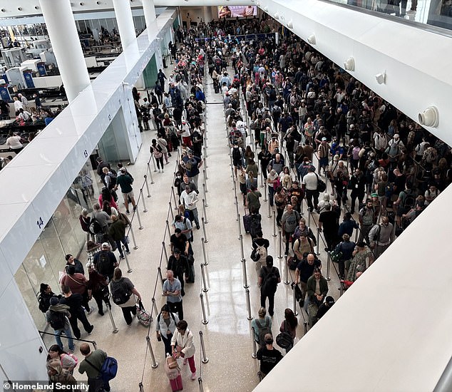 Airport Chaos: Government Shutdown Enters Third Week, Political Rift Over DHS Funding
