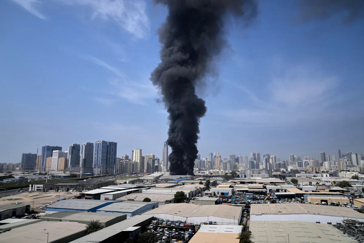 Explosion Shocks Dubai; Injuries Reported After Air Defense Operation