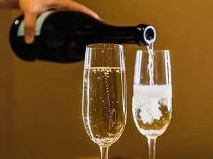 Sparkling Water May Be Surprising Alternative to Coffee for Boosting Focus and Cutting Fatigue