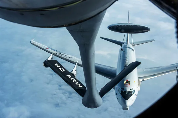 U.S. KC-135 Crashes in Iraq During Operation 'Epic Fury'; CENTCOM Rules Out Enemy Fire
