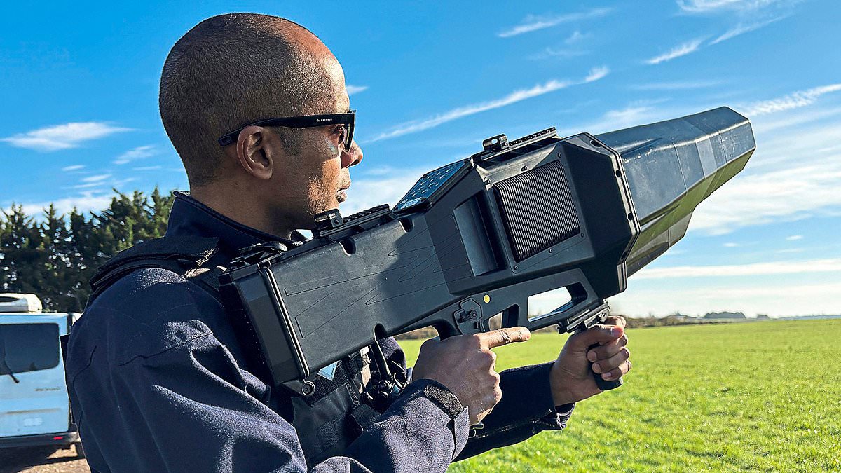 Oscars Security Boosted with 'Ring of Steel,' Snipers, and Anti-Drone Tech Amid Iran Tensions