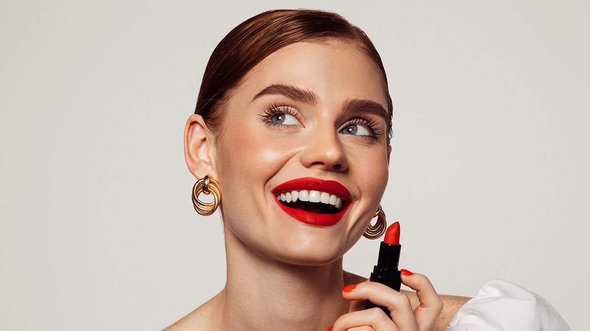 Spicy Food Lovers Crave Vibrant Colors, Study Finds