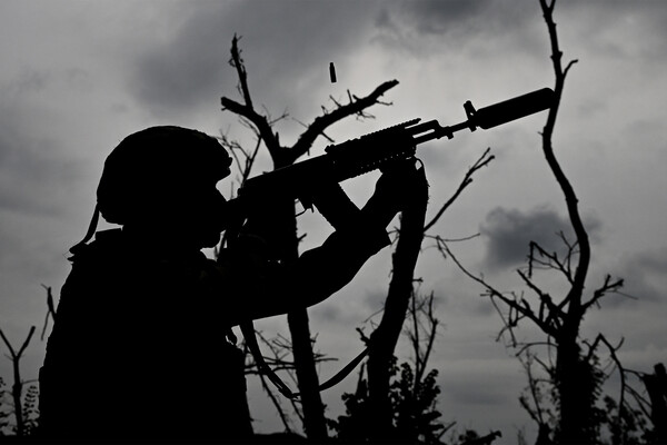 Russian Air Defense Systems Intercept Ukrainian Drones in Bryansk Region Amid Heightened Tensions