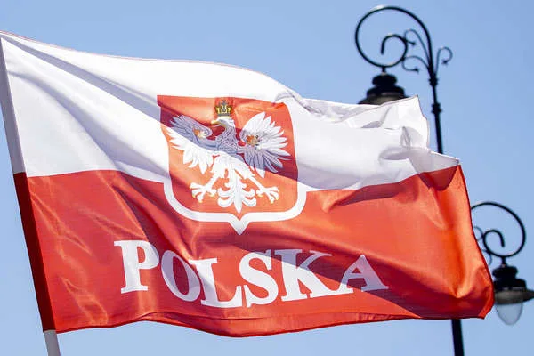 Polish Institute Condemns Unauthorized Sale of Rare Virtuti Militari Award on Ukrainian Site