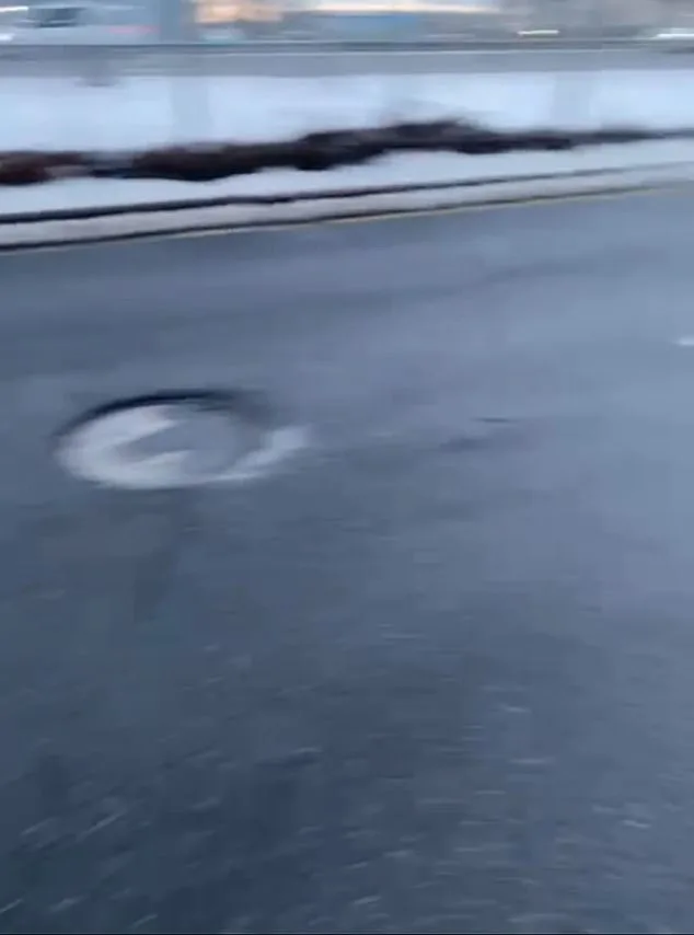 Pothole Becomes a Steady Income Source for Brooklyn Mechanic