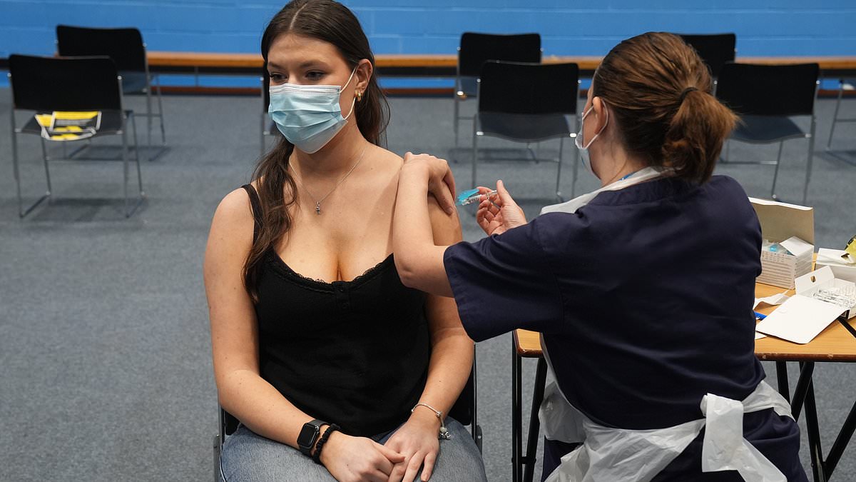 UK Meningitis Outbreak: Largest Since 1980s Sparks Emergency Vaccination and Antibiotic Distribution