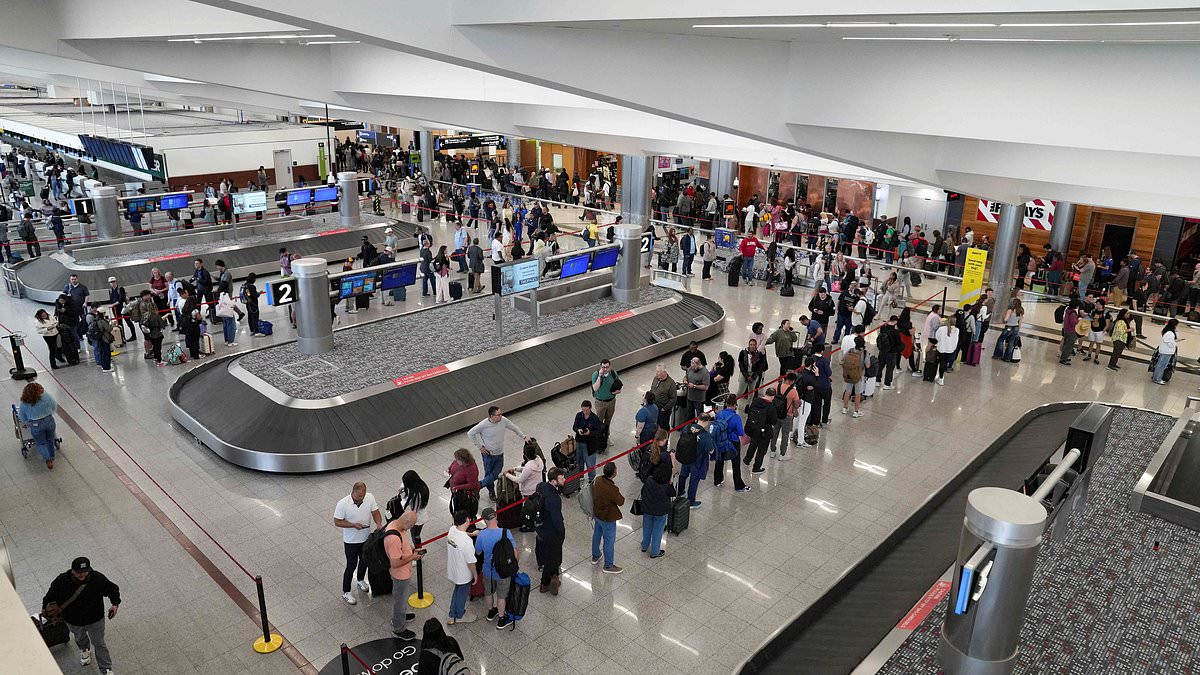 TSA Staffing Crisis Threatens Airport Operations as Government Shutdown Worsens Travel Chaos
