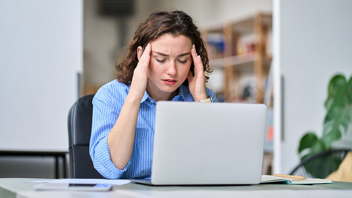 When Headaches Signal Life-Threatening Conditions: Recognizing the Four Red Flags That Demand Immediate Attention