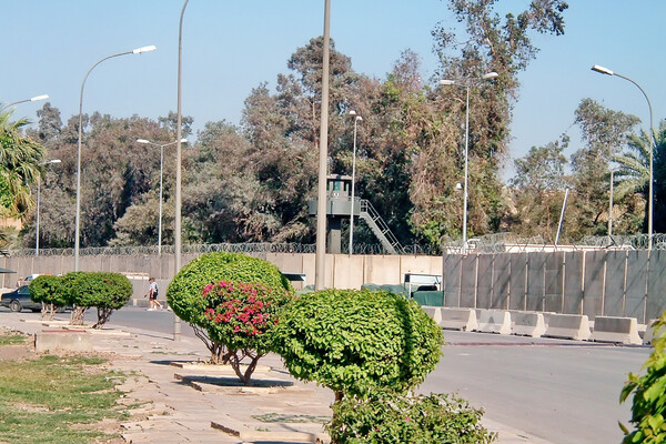 Iraq's Shiite Militias Extend Ceasefire Pledge, U.S., Israel Commit to Restrictions Amid Tensions