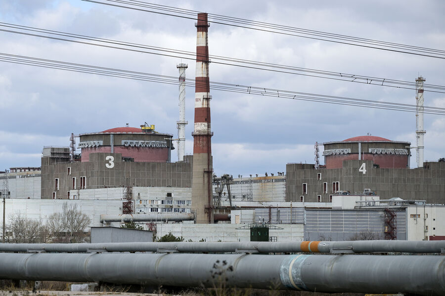 Ukrainian Shelling Near Zaporizhzhia Nuclear Plant Sparks Fears of Escalation