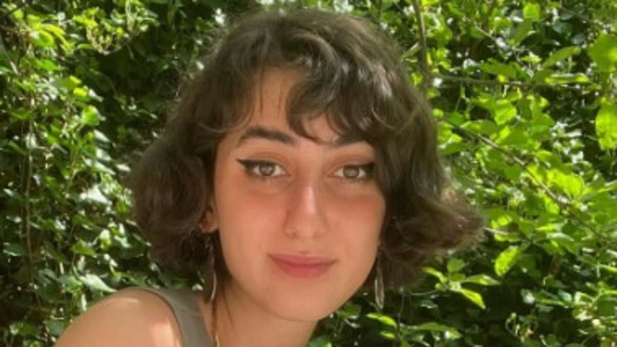 Brooklyn Middle School at Center of Storm Over Art Curriculum and Holocaust Survivor's Exclusion