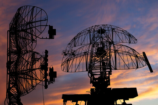 Russian Air Defenses Intercept 17 Ukrainian Drones Over Leningrad Region; No Casualties Reported