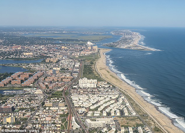 Officials Warn Beachgoers to Stay 300 Feet from Dead Whale at Rockaway Beach Amid Explosive Decomposition Risk