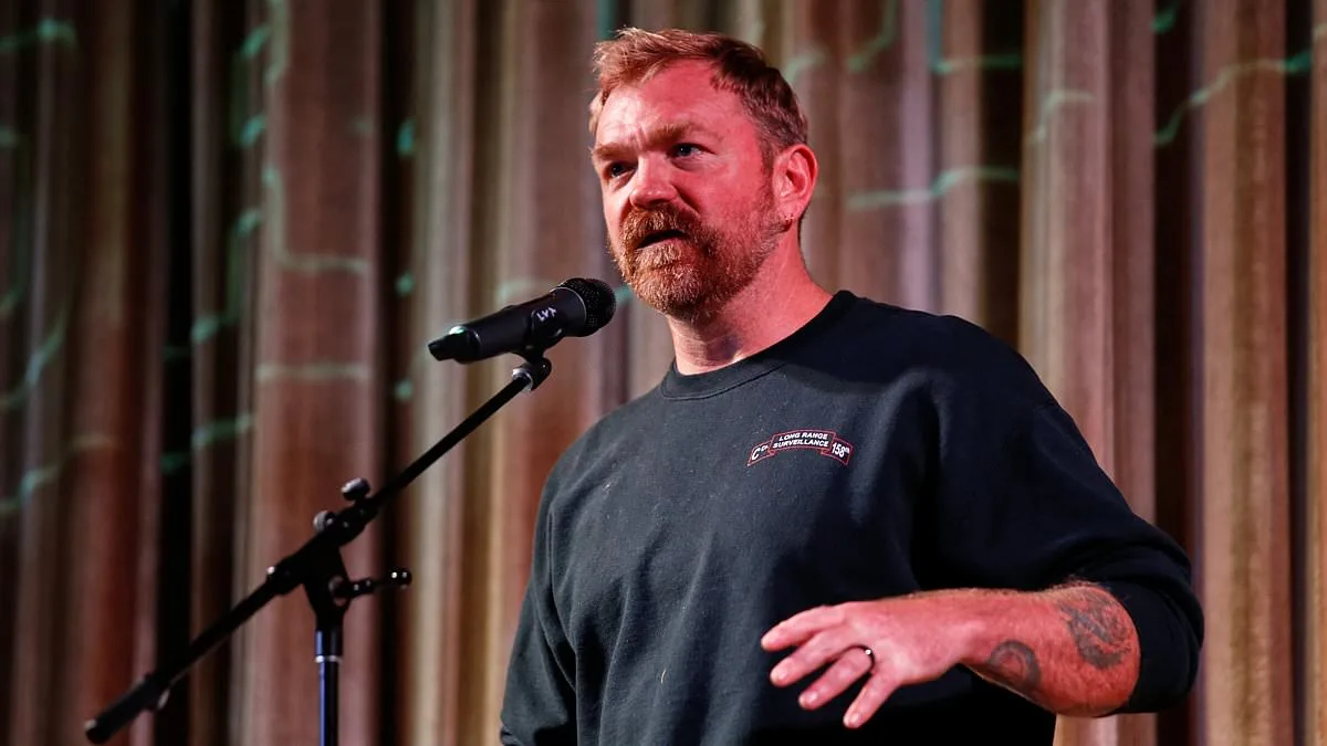 Democratic Senate Candidate Graham Platner Faces Scrutiny Over Epstein-Linked Foundation Ties as Election Looms